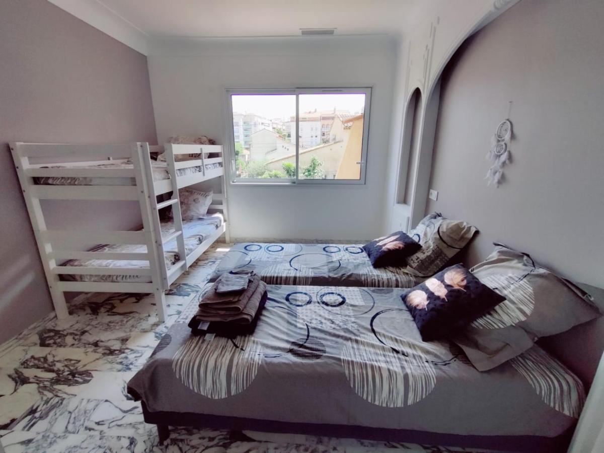 La Villa Castel - Haut De Villa - Parkings- 3 Chambres - 8 Couchages - Jardin - Barbecue Cagnes-sur-Mer Exterior foto