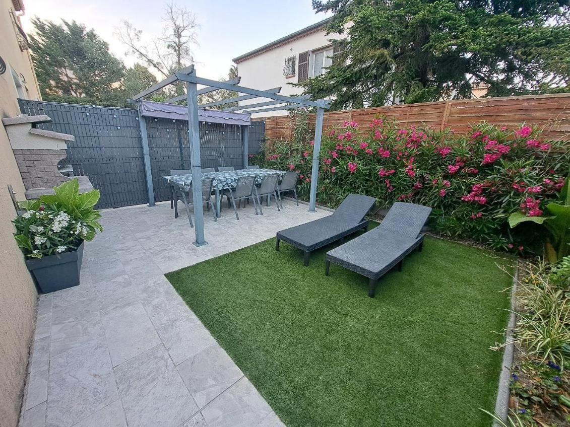 La Villa Castel - Haut De Villa - Parkings- 3 Chambres - 8 Couchages - Jardin - Barbecue Cagnes-sur-Mer Exterior foto